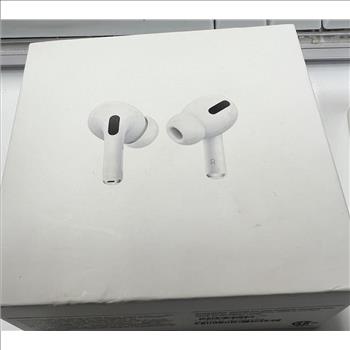 Apple Airpods Pro with Magsafe Charging Case