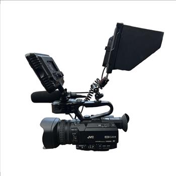 JVC GY-HM170 4K CAMCORDER KIT WITH FLASH AND LIGHT KIT