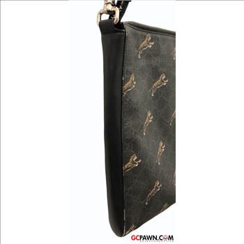 GUCCI GG SUPREME TIGER MESSENGER BAG