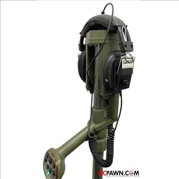 GARRETT ATX DEEPSEEKER METAL DETECTOR PACKAGE