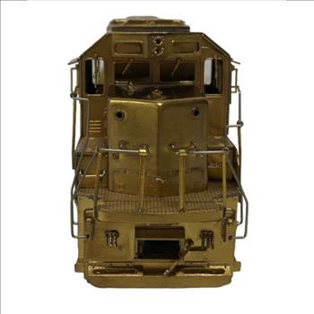 OVERLAND MODELS GP38-2 LOW HOOD DIESEL ENGINE HO SCALE MODEL TRAIN