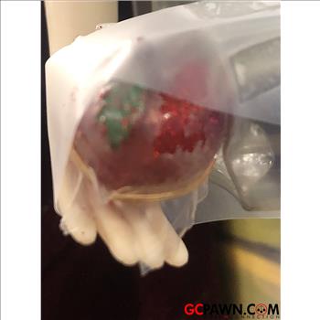 LIMITED EDITION DISNEY SNOW WHITE 17