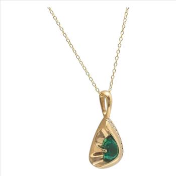  Stunning Emerald and Diamond 14K Solid Yellow Gold Necklace