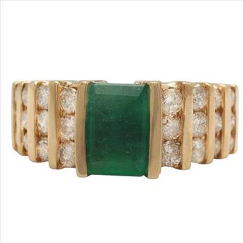 Natural Emerald and Diamond 18K Solid Yellow Gold Ring