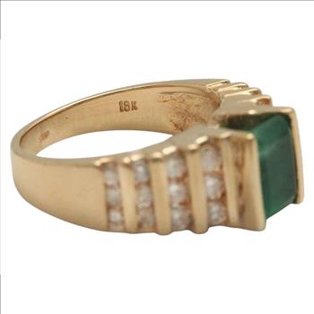  Natural Emerald and Diamond 18K Solid Yellow Gold Ring