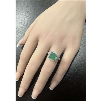 4.00 Carats Natural Emerald and Diamond 14K Solid White Gold Ring
