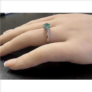  1.18 Carats Natural Emerald and Diamond 14K Solid White Gold Ring