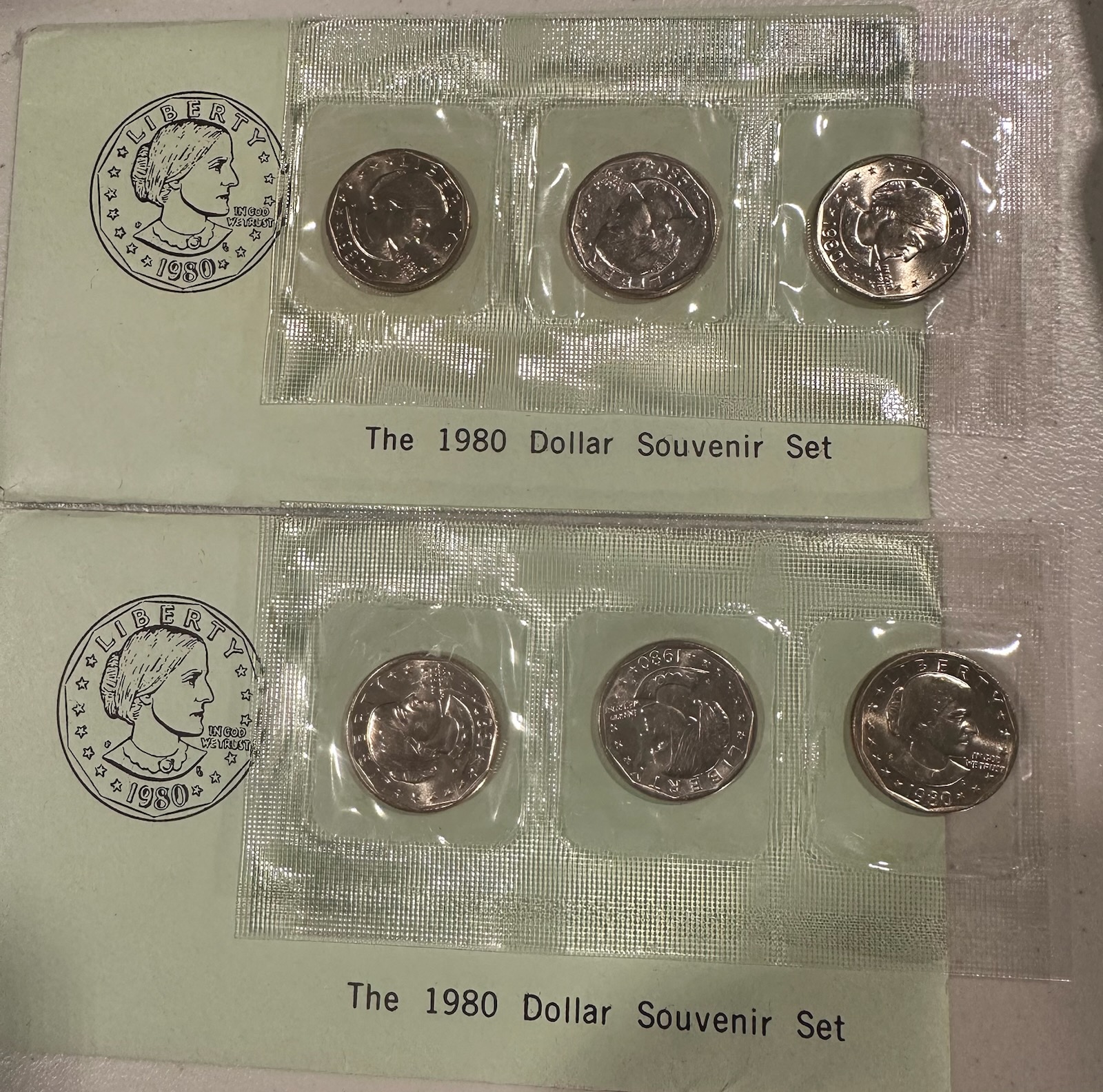 2 pc Lot 1980 Susan B Anthony P,D,S