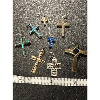 8 pc Fashion Cross Pendant Lot