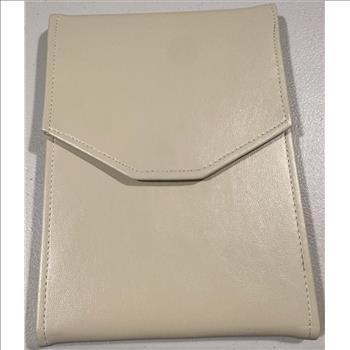 Vintage Gem Boutique Jewelers 18