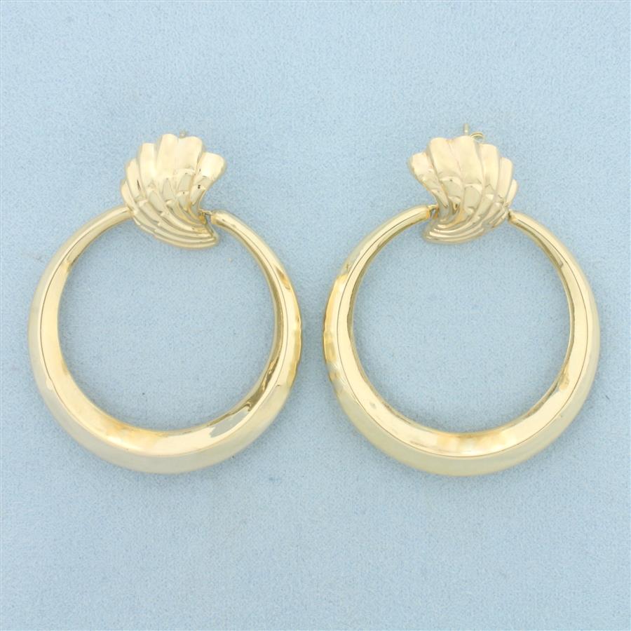 Seashell Hoop Earrings in 14k Yellow Gold