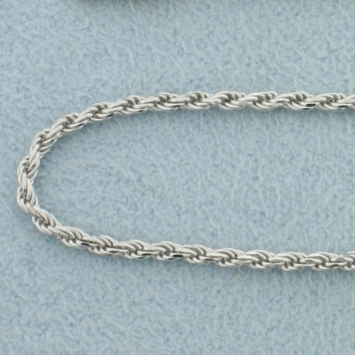 15 Inch Rope Chain Necklace in 18k White Gold | Property Room