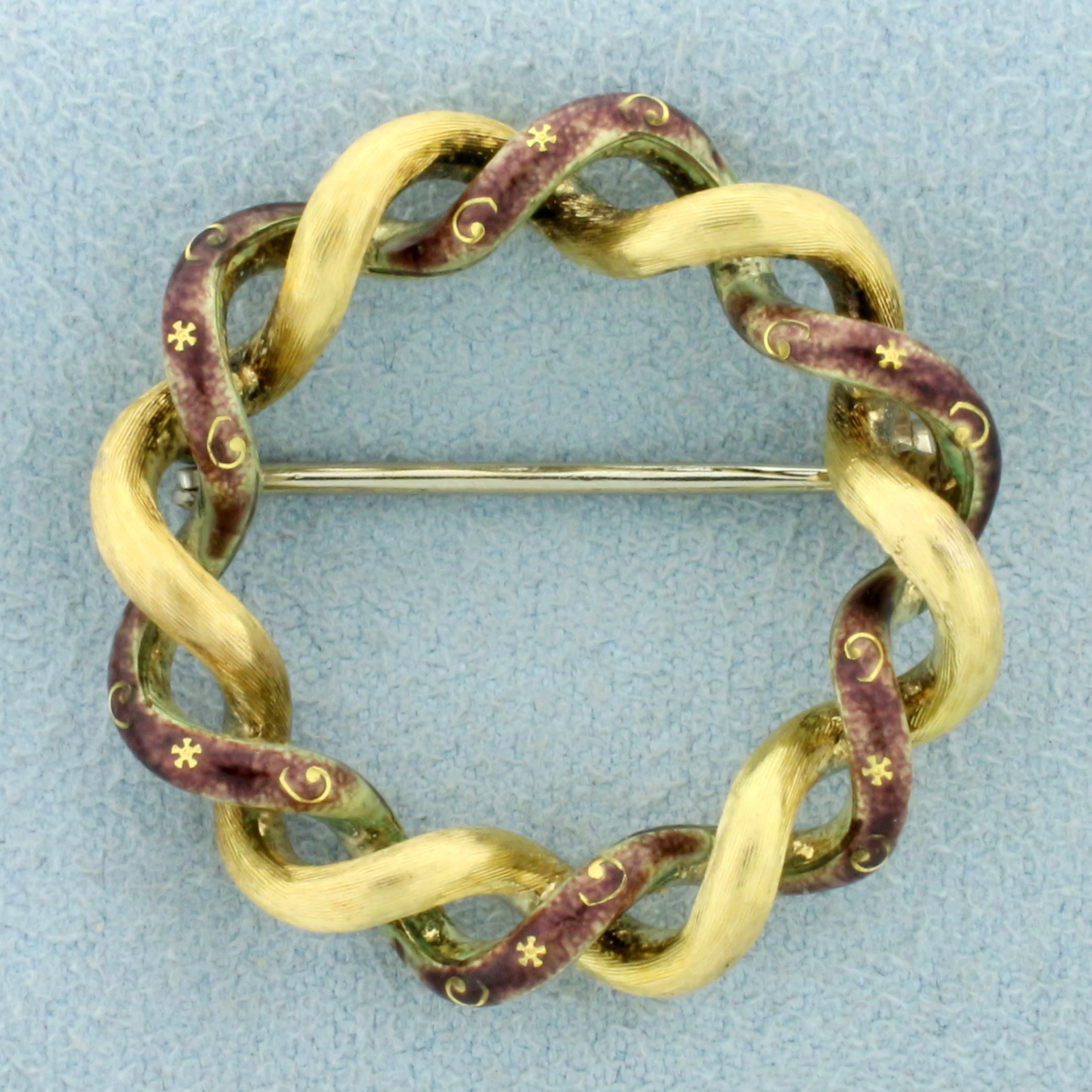 Antique Hand Painted Braided Circle Pin in 18K Yellow Gold