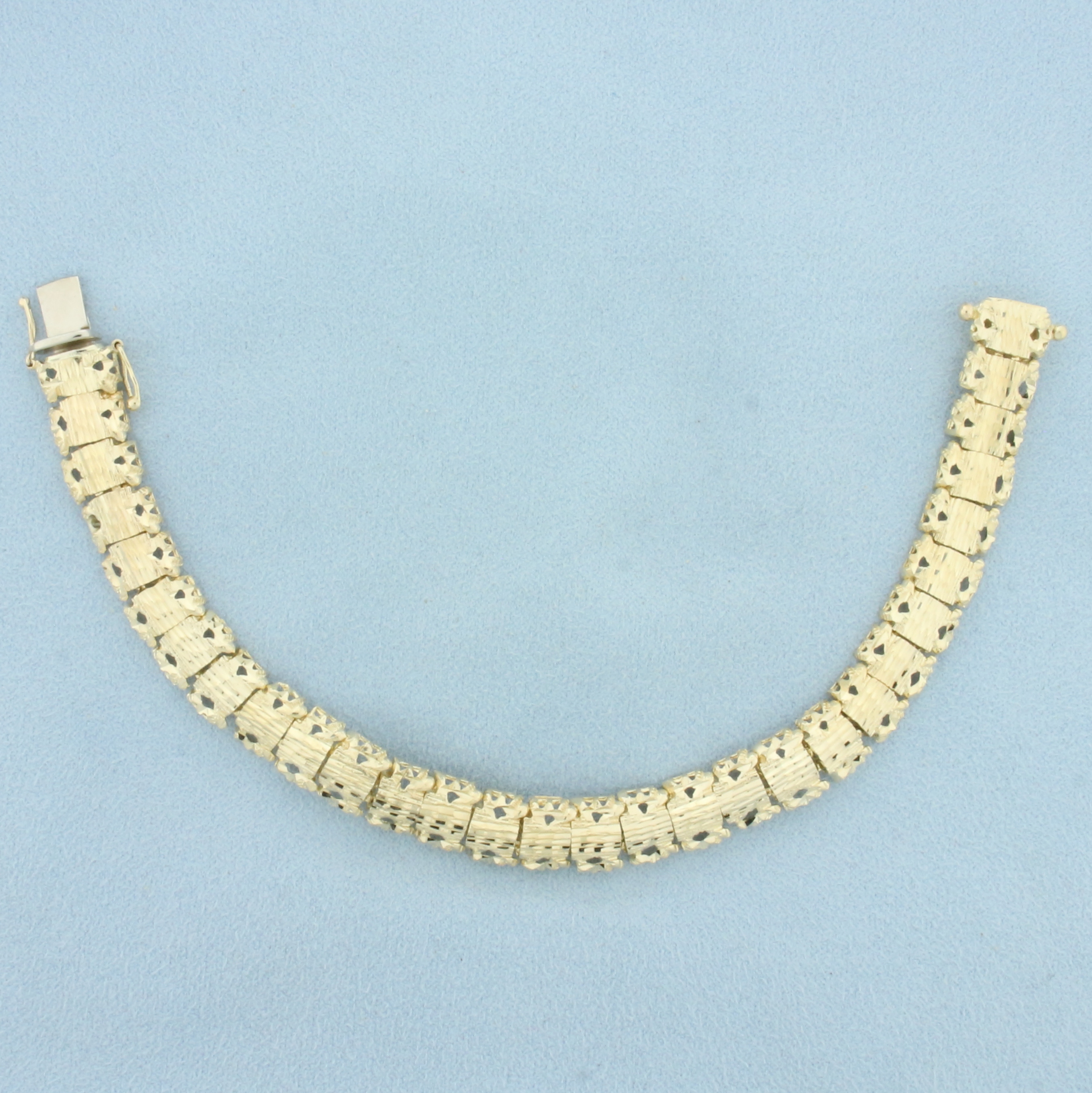 Designer Cutout Nugget Link Bracelet in 14k Yellow Gold