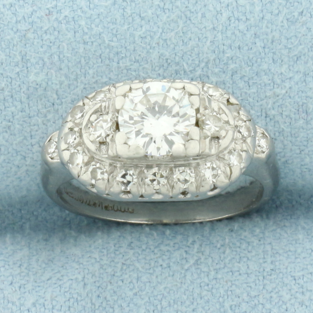 Diamond Engagement Ring in Platinum