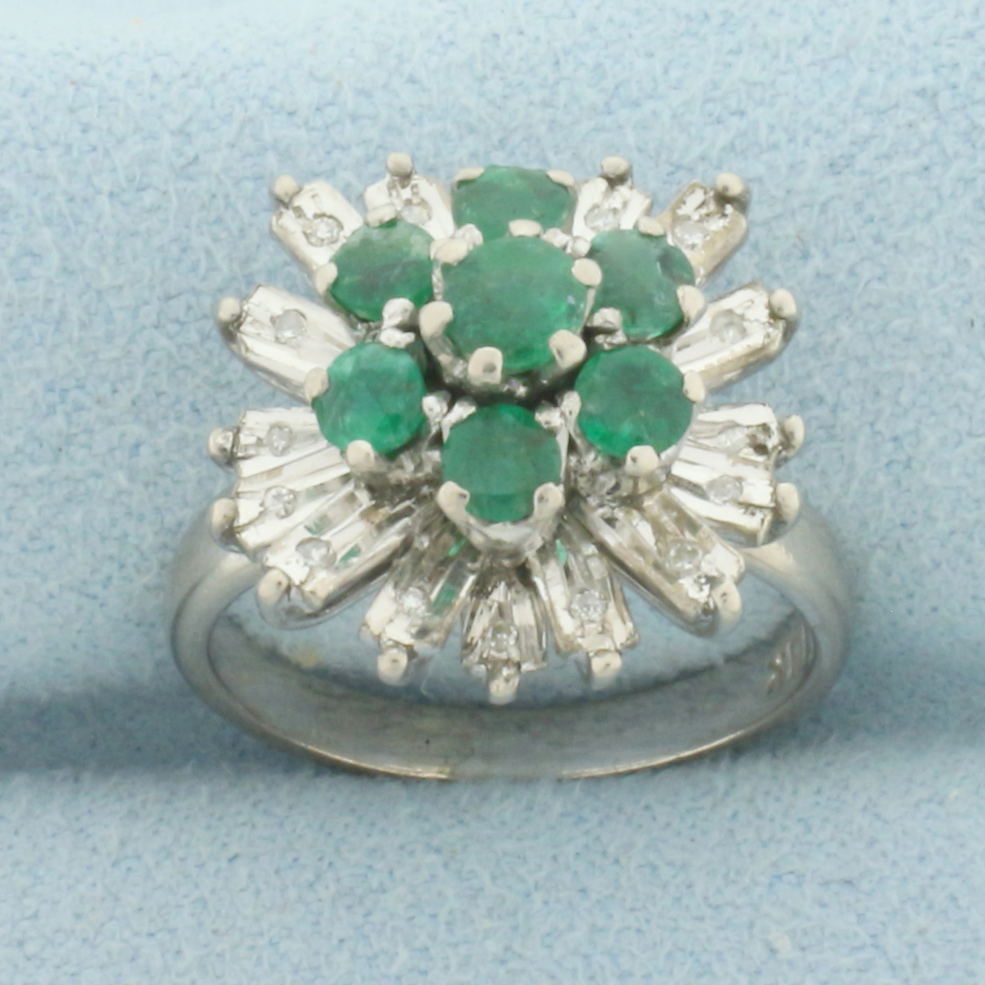Emerald and Diamond Starburst Ring in 18k White Gold