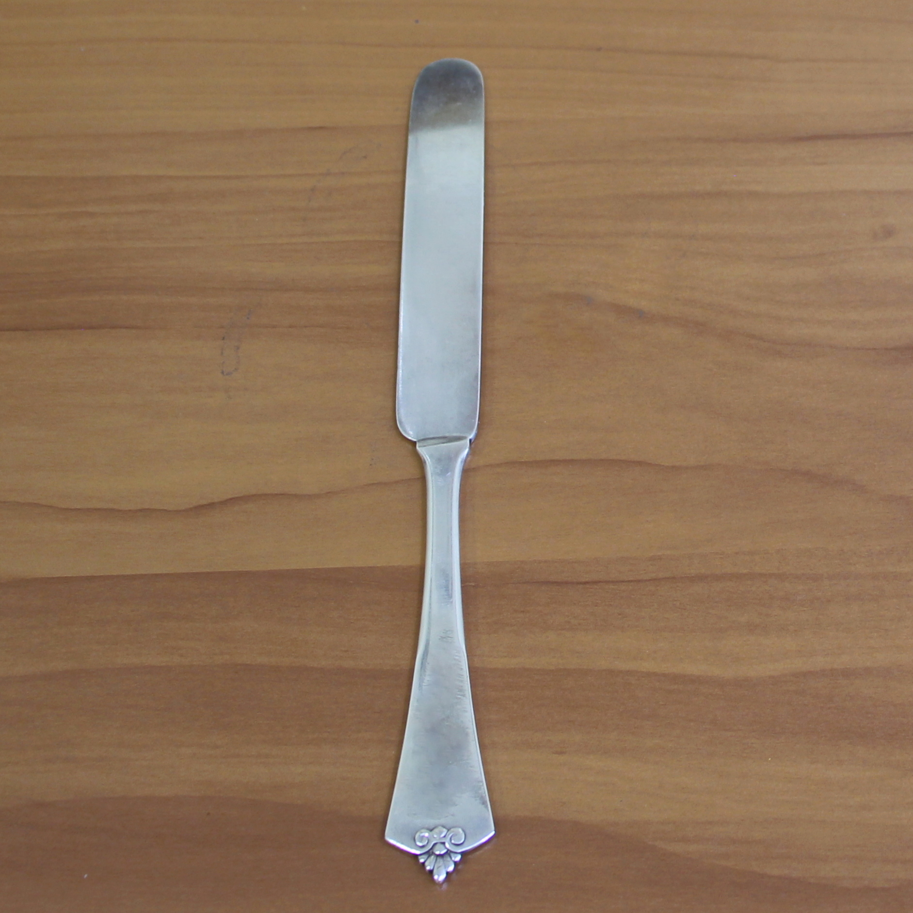 Gorham "Fleur De Lis" Starr and Marcus Solid Sterling Silver Knife