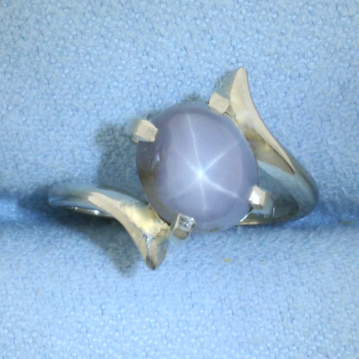 Grey Star Sapphire Ring in 14k White Gold