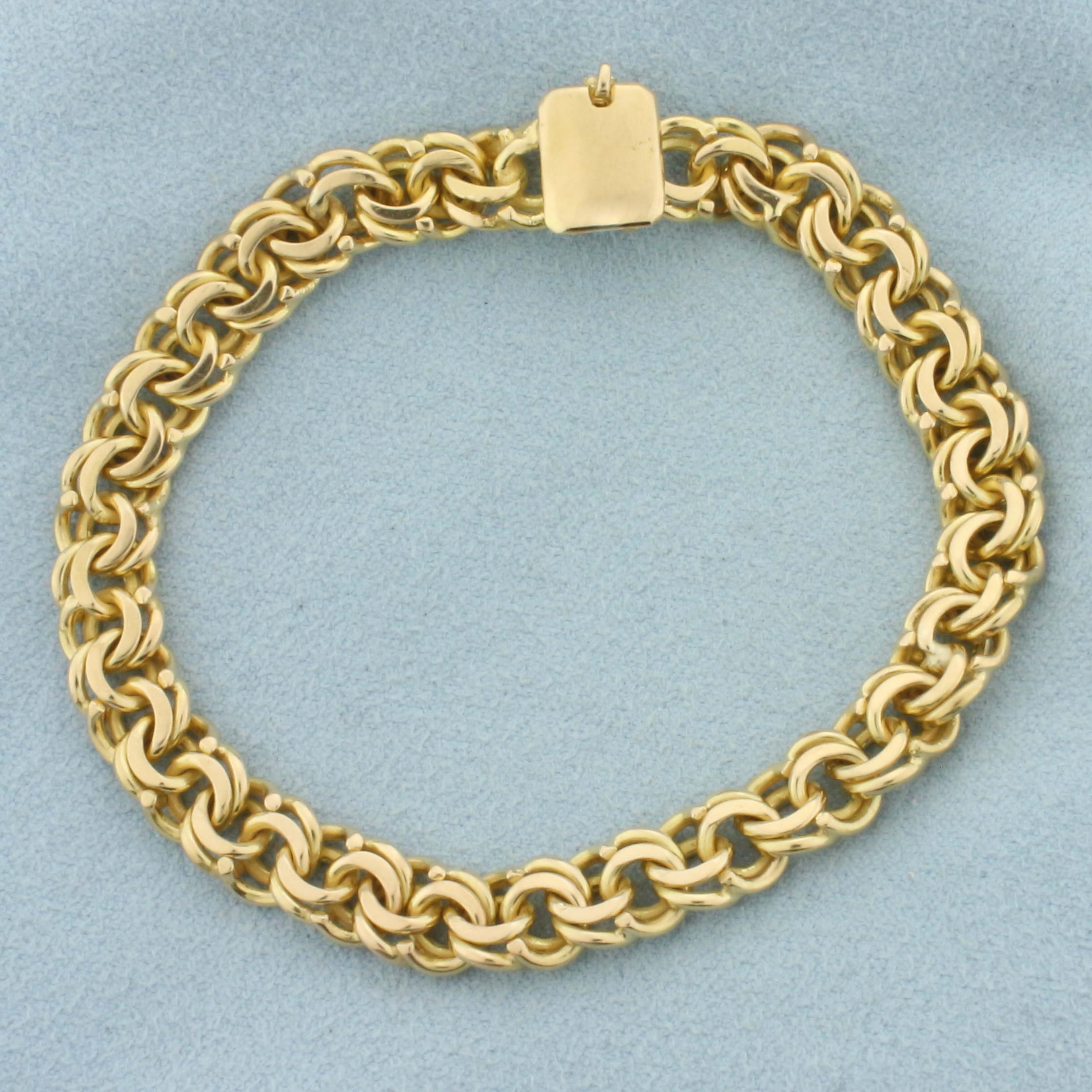 Heavy Double Loop Charm Bracelet in 18k Yellow Gold | Property Room