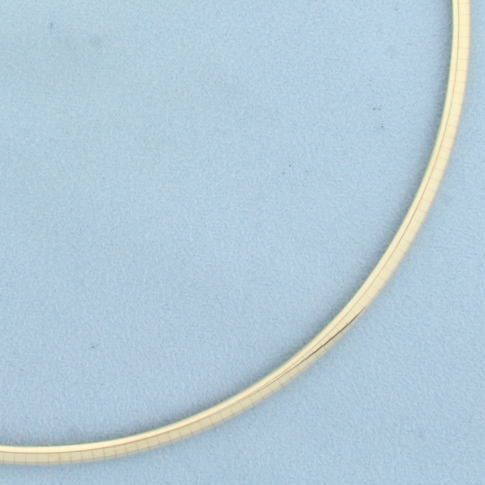 14k Yellow Gold Chain in a Classic Omega Design (4.00 mm)
