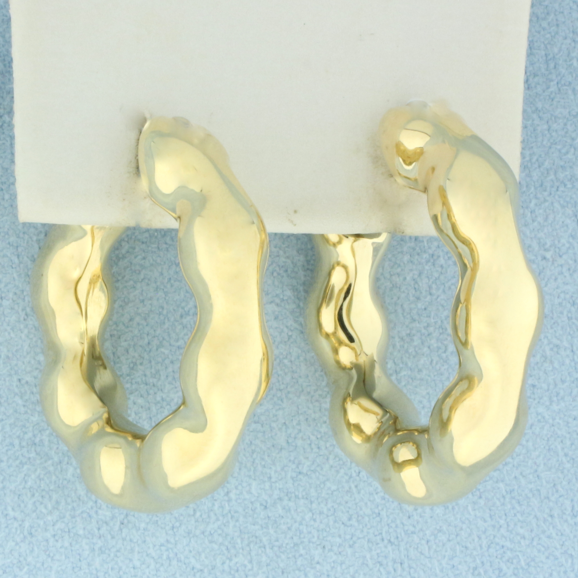 Italian Pillowy Design Hoop Earrings in 14k Yellow Gold