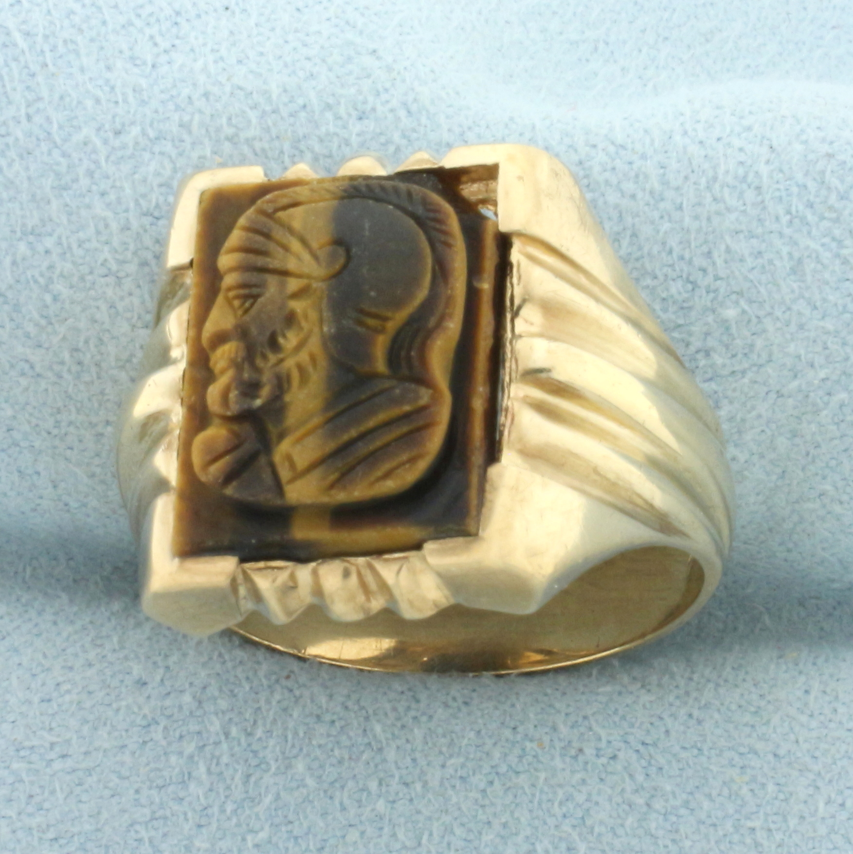 Mens Tiger s Eye Roman Soldier Cameo Ring in 10k Yellow Gold Property Room