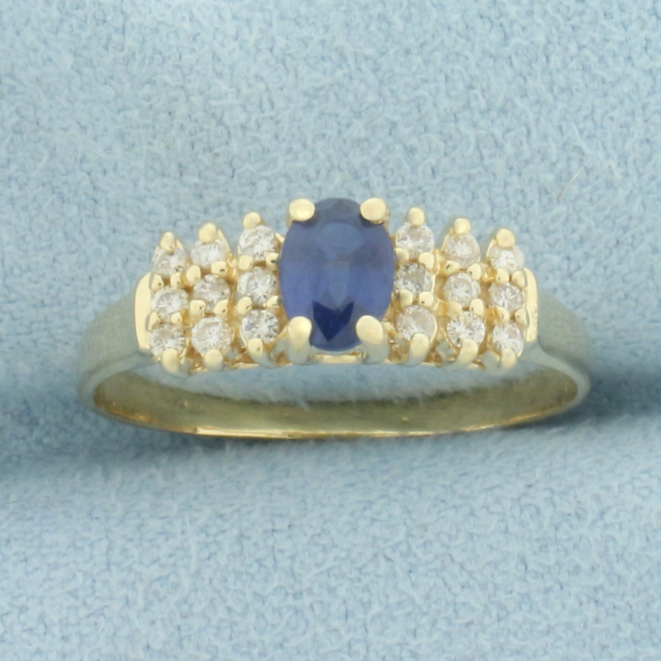Sapphire and Diamond Ring in 14k Yellow Gold