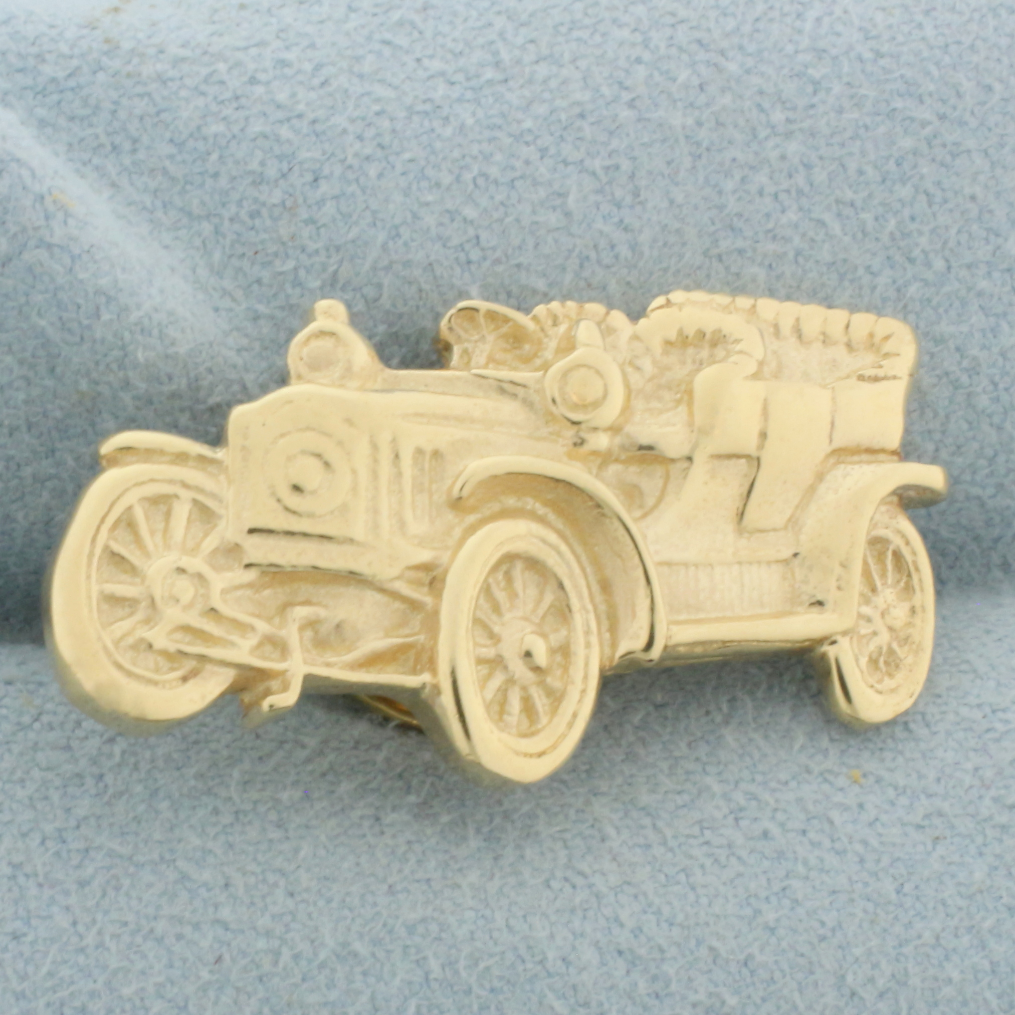 Vintage Classic Car Model T Pin in 14k Yellow Gold | Property Room