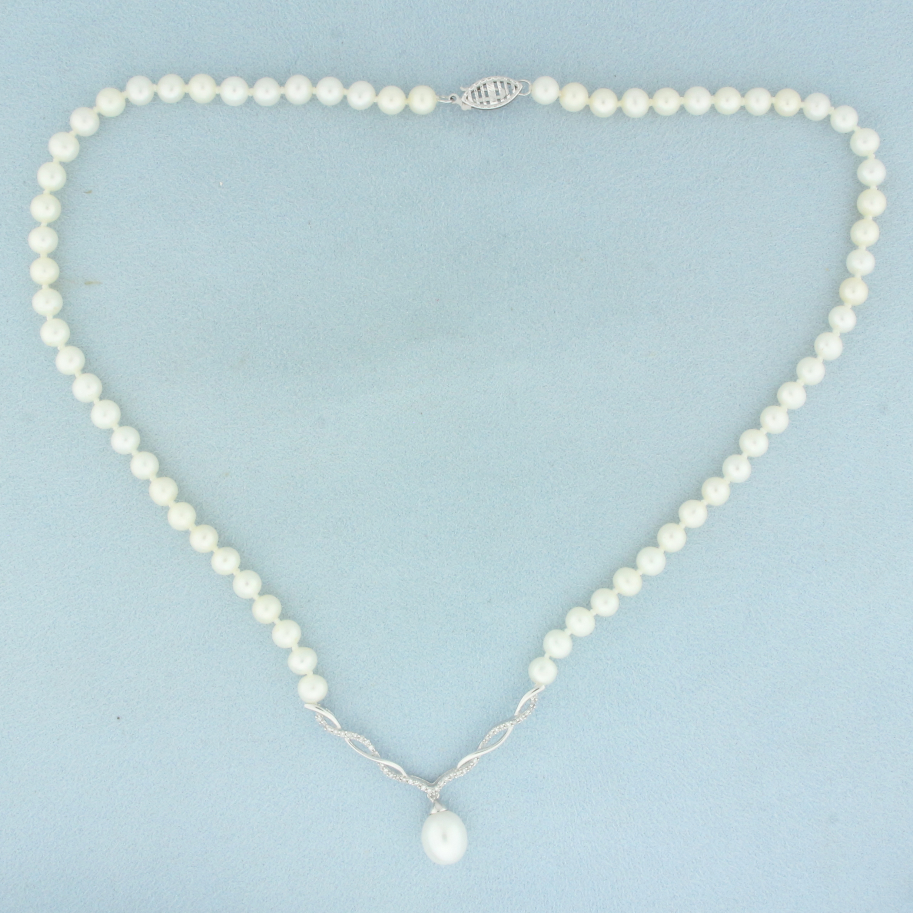 Vintage Cultured Pearl and Diamond V-Drop Necklace in 10k White Gold