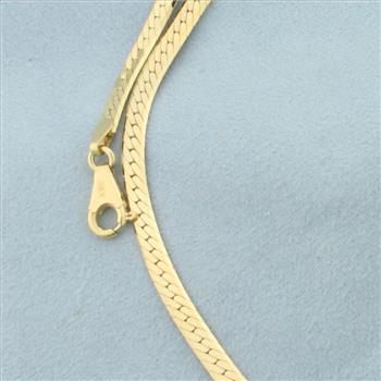 18 Inch Herringbone Link Chain Necklace in 14k Yellow Gold