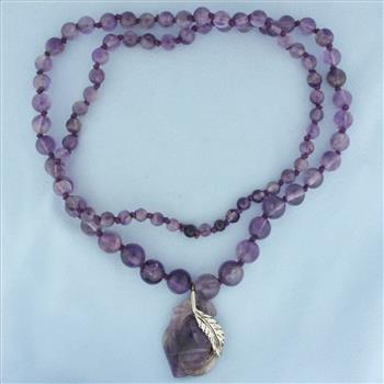 Amethyst Bead Feather Necklace in .925 Sterling Silver