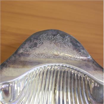 Antique Barker Brothers Fine English Silver Plated Heraldic Shell Bowls, Set of Two