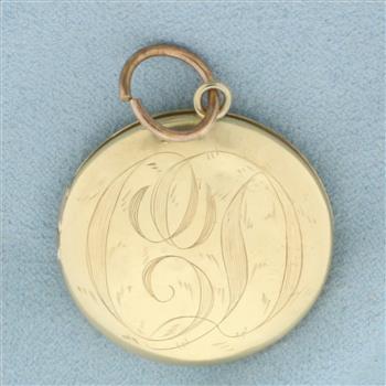Antique Engraved Locket in 14k Yellow Gold