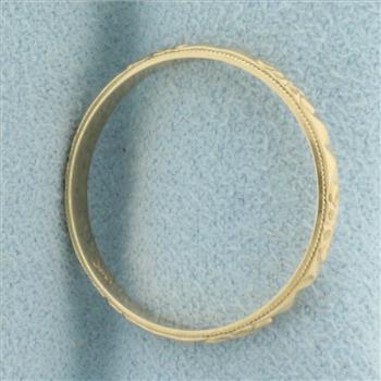 Antique Flower Design Band Ring in 14k Yellow Gold