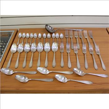 Antique French Societe Anonyme Argental Art Deco Silverplate Thirty Six piece Flatware Set
