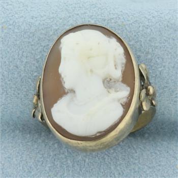 Antique Victorian Left Facing Woman Carved Cameo Ring in 14k Yellow Gold