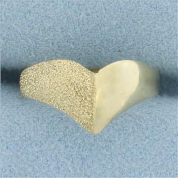 Beverly Hills Gold Designer Heart Ring in 14k Yellow Gold