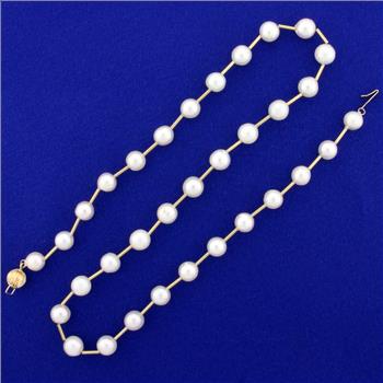 Cultured Pearl and Gold Bar Necklace in 14K Yellow Gold