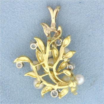 Diamond and Pearl Leaf Nature Design Pendant in 18k Yellow Gold