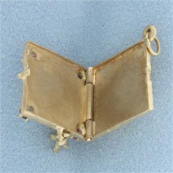 Graduation Cap Locket in 14k Yellow Gold