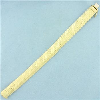 Italian Diamond Cut Striped Wide Omega Bracelet in 14k Yellow Gold