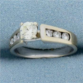 Round Brilliant Diamond Engagement Ring in 14K White Gold
