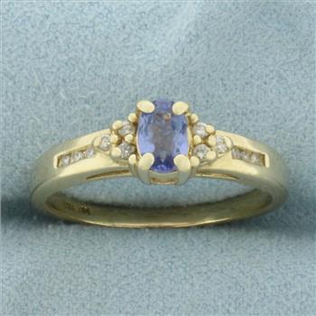 Tanzanite and Diamond Ring in 14k Yellow Gold