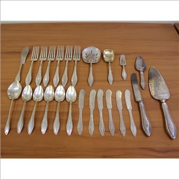 Towle Mary Chilton Sterling Silver Twenty Five Piece Flatware Set Monogrammed