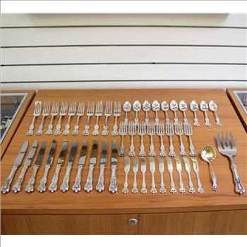 Towle Old Colonial Sterling Silver Flatware Set of 50