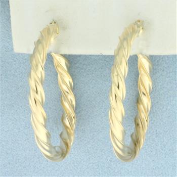 Twisting Hoop Earrings in 14k Yellow Gold