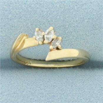 Unique Design Bypass Diamond Ring in 14k Yellow Gold