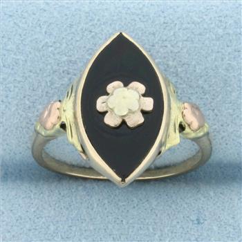 Vintage Onyx Tri-Color Gold Flower Ring in 10k Yellow, Green, and Rose Gold