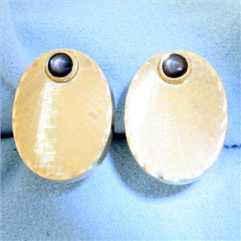 Vintage Star Sapphire Etched Oval Cufflinks in Solid 14K Yellow Gold