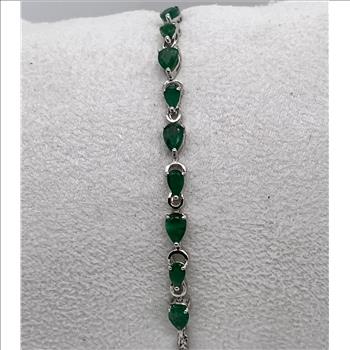 EMERALD BRACELET SET IN STERLING SILVER